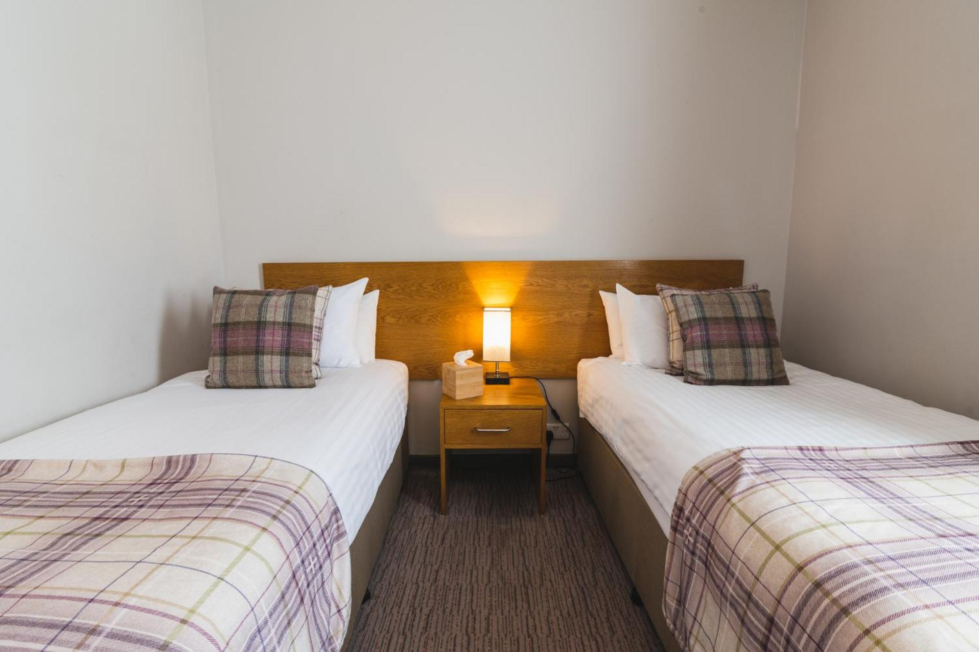 The Abbey Inn Paisley Ngoại thất bức ảnh
