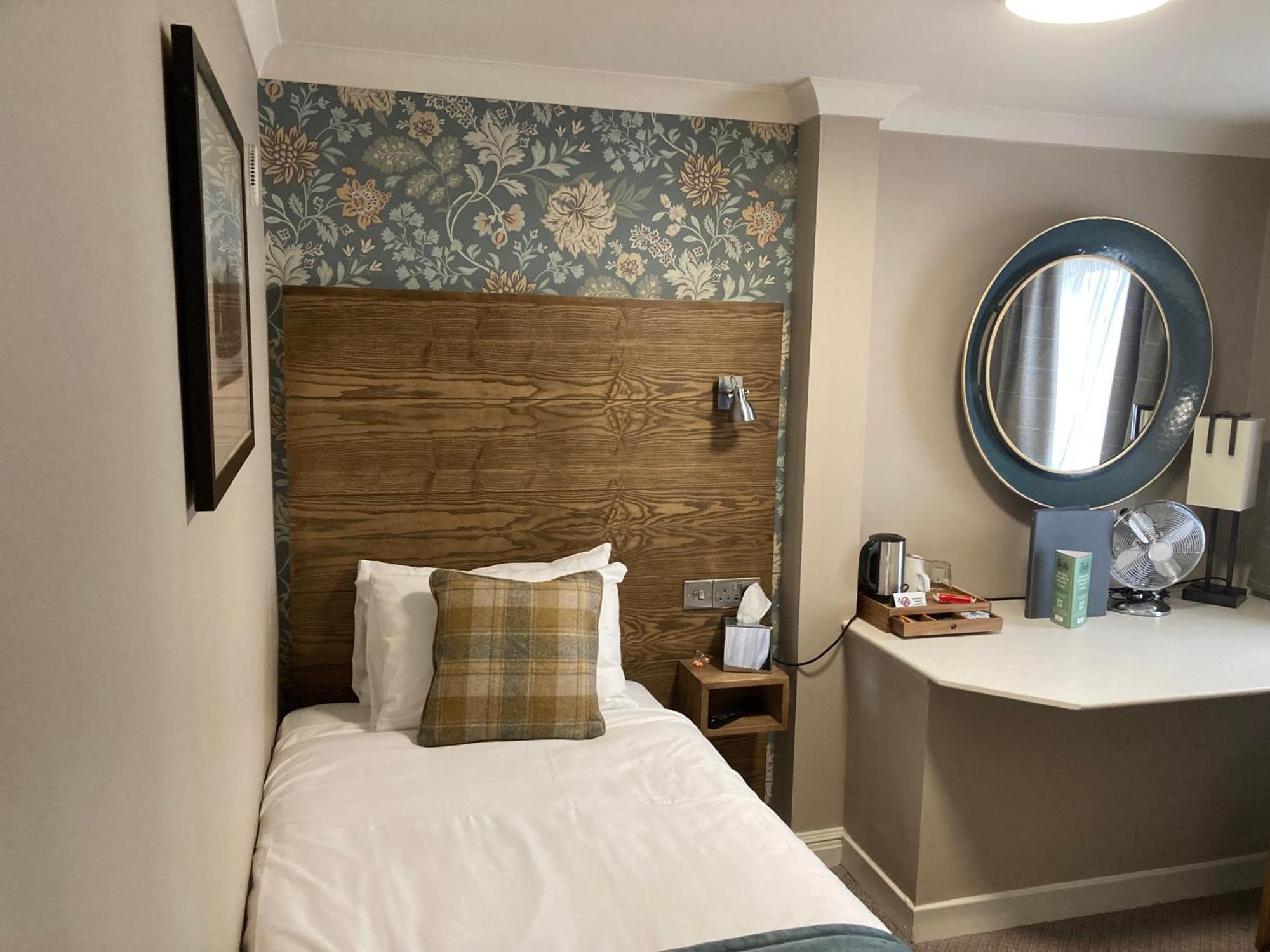 The Abbey Inn Paisley Ngoại thất bức ảnh