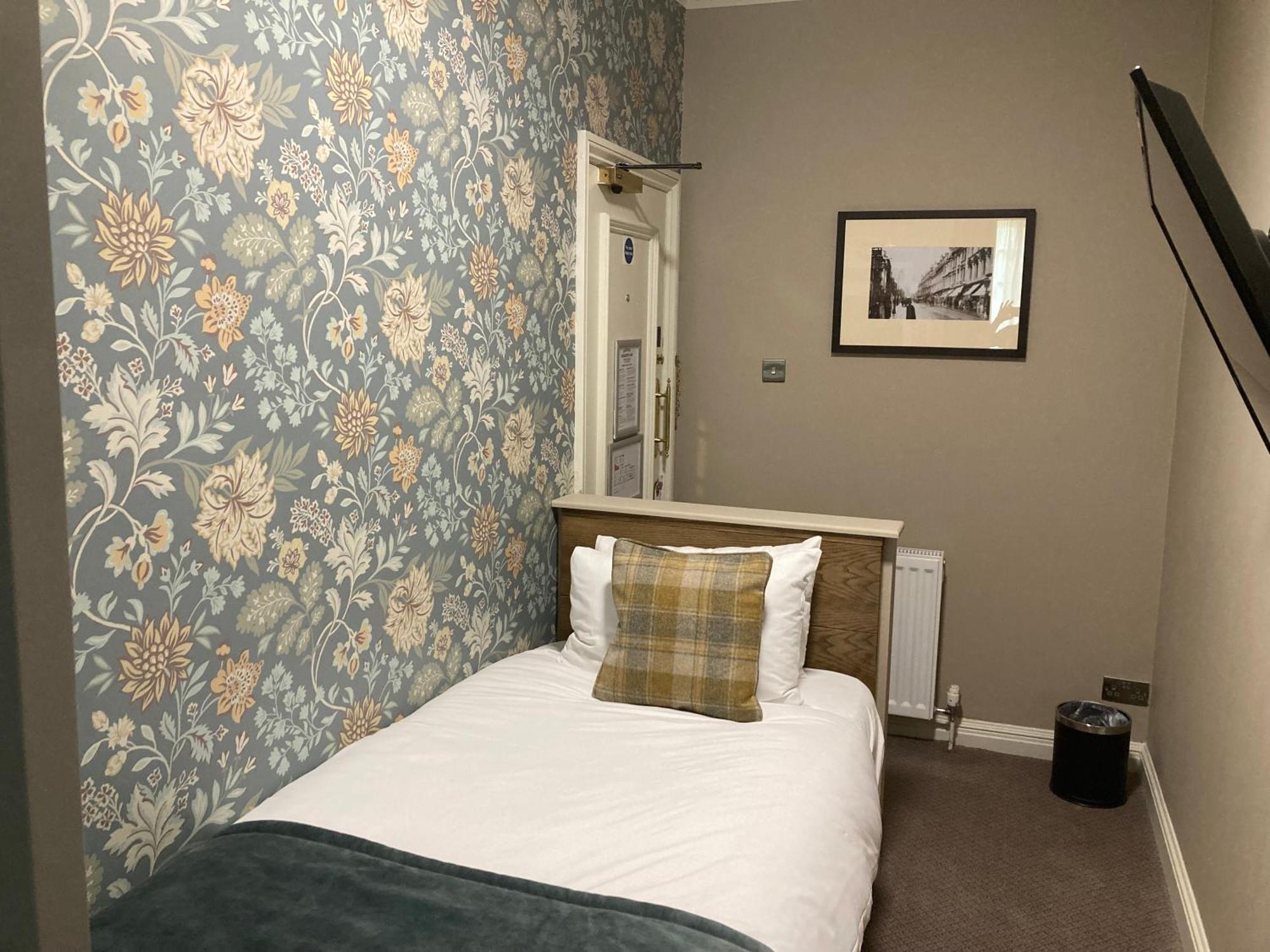 The Abbey Inn Paisley Ngoại thất bức ảnh