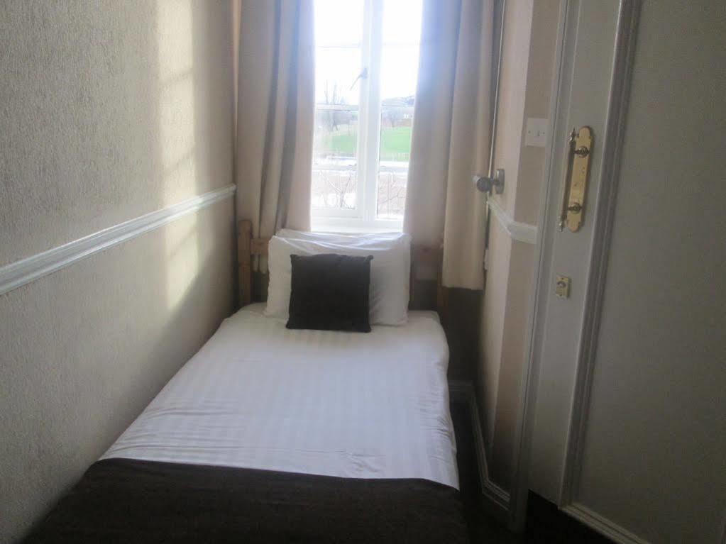 The Abbey Inn Paisley Ngoại thất bức ảnh