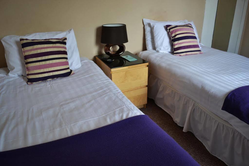 The Abbey Inn Paisley Ngoại thất bức ảnh